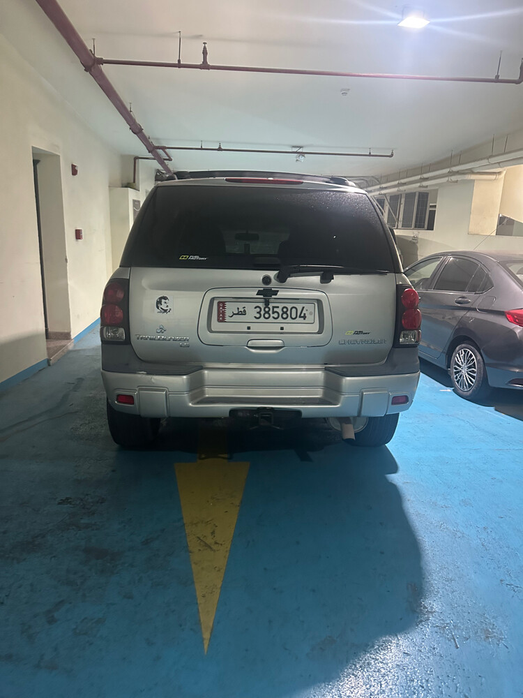chauffeur blazer — photo 4 for sale in Qatar