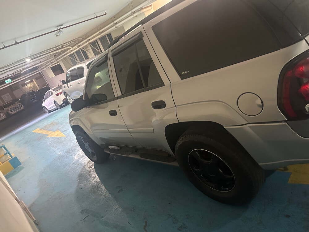 chauffeur blazer — photo 6 for sale in Qatar