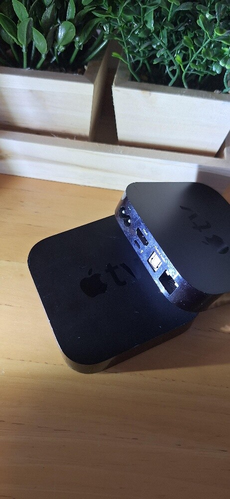 Apple tv - 3