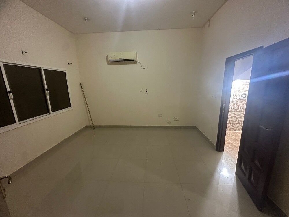 عمارة تجارية للبيع - 2