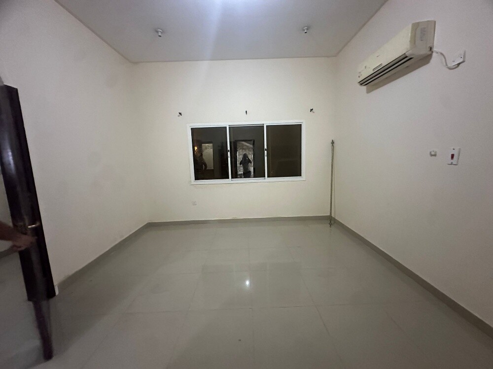 عمارة تجارية للبيع - 3