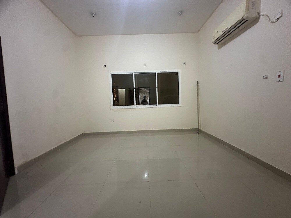 عمارة تجارية للبيع - 4