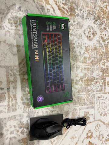 RAZER HUNTSMAN AND RAZER BASILISK - 2