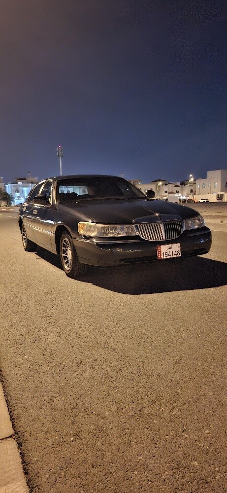 Ford Lincoln — photo 2 for sale in Qatar