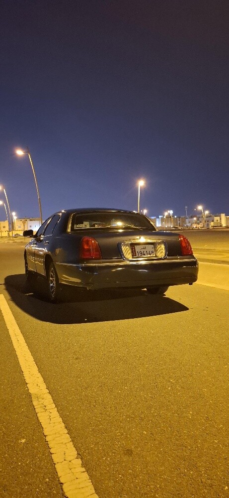 Ford Lincoln — photo 3 for sale in Qatar