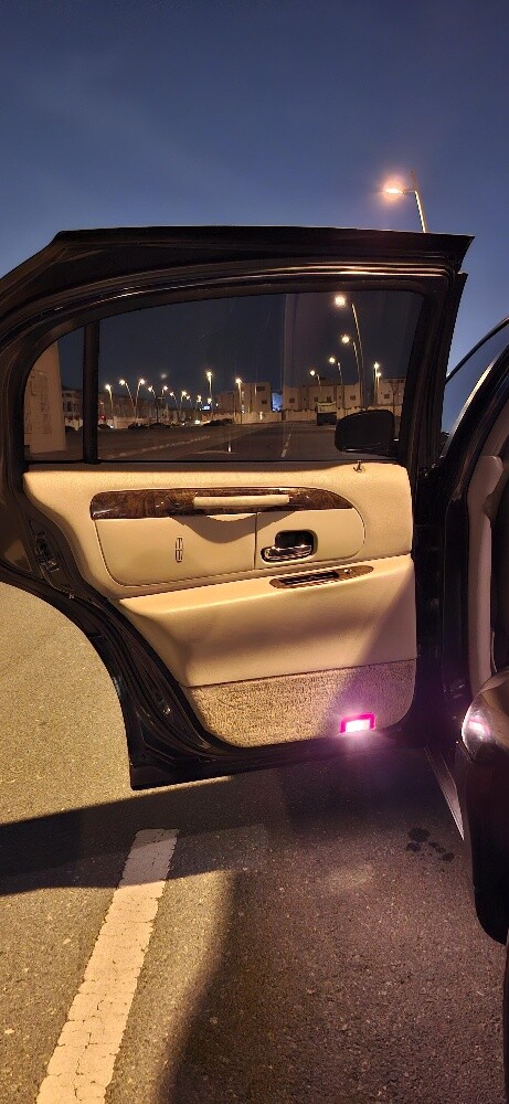 Ford Lincoln — photo 8 for sale in Qatar
