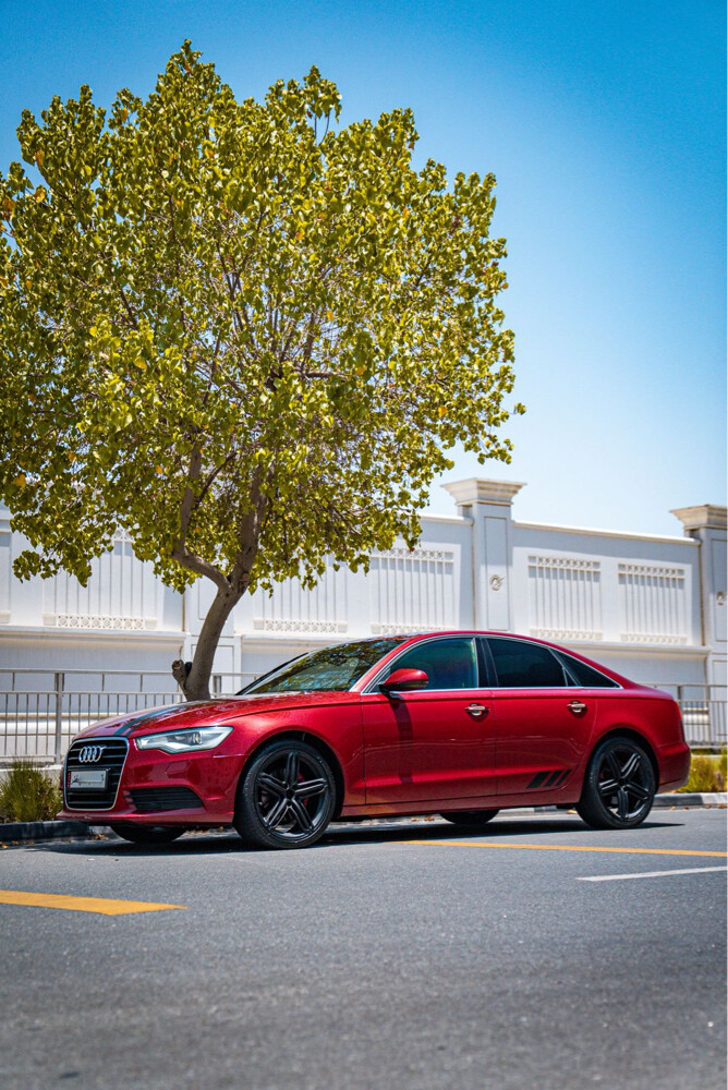 Audi A6 - 4