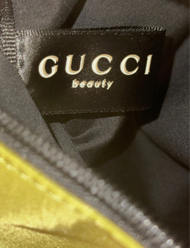 Gucci makeup bag/ hand bag - 2