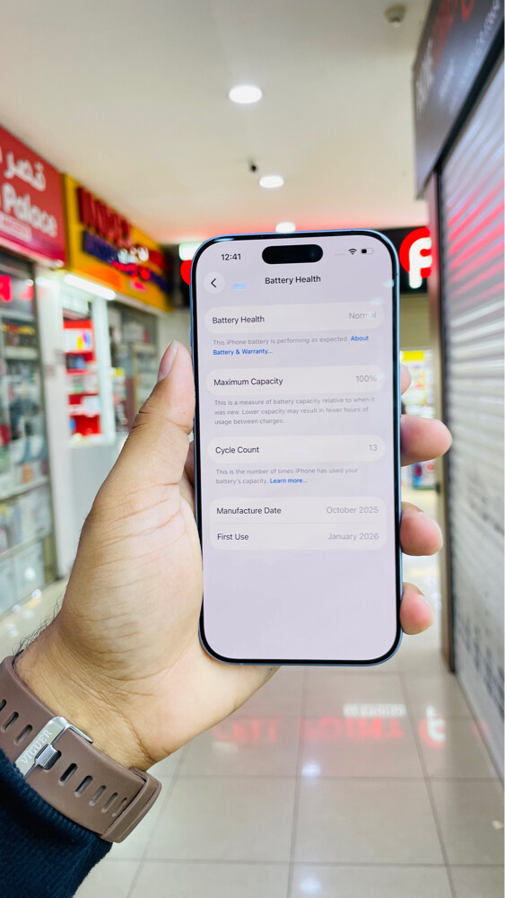 iPhone 17 , 256 GB, 2899 QAR - 3