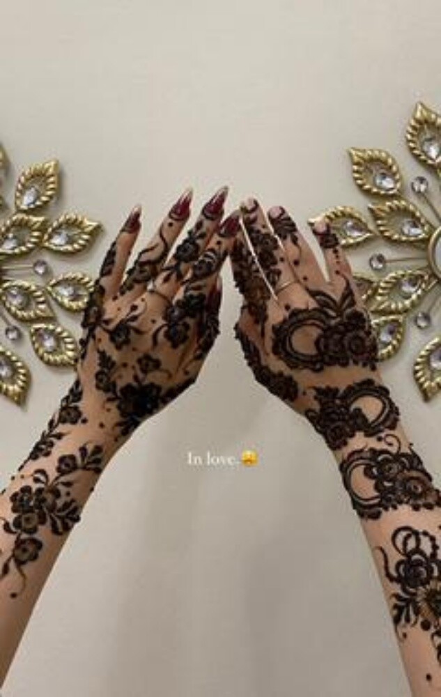 henna bookings available!! - 3