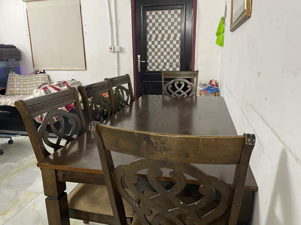 Dining Table & 5 Chairs - 5