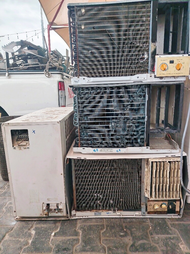نقوم بشراء جميع المكيفات بأنواعها - 1