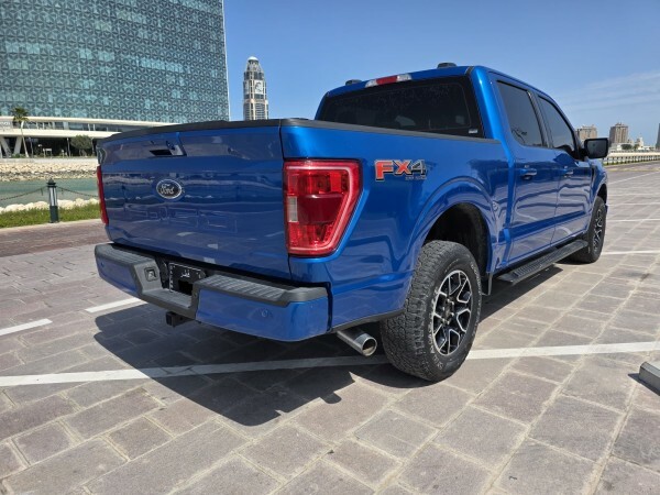 Ford F-150 V8 - 6