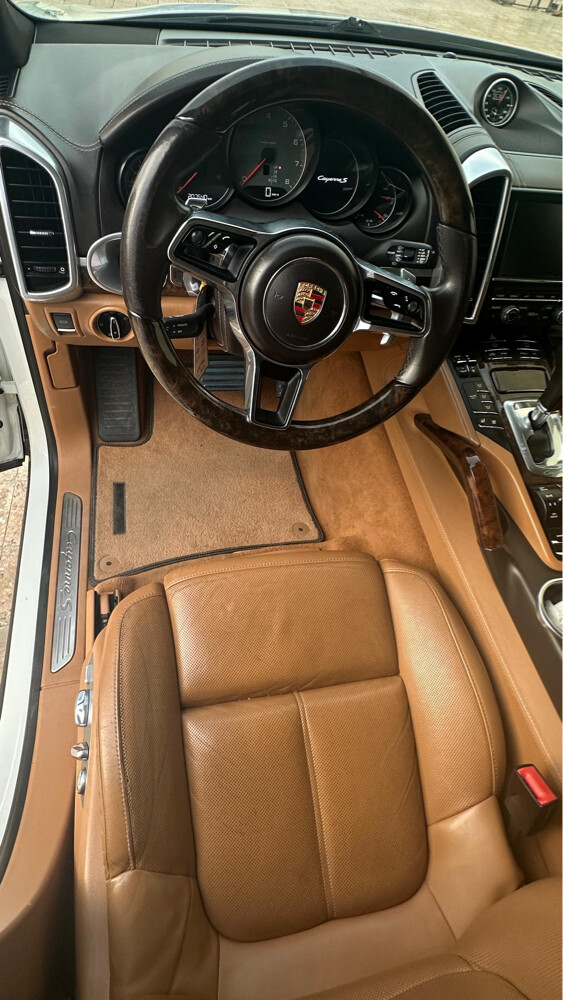 Porsche Cayenne for Sale - 11