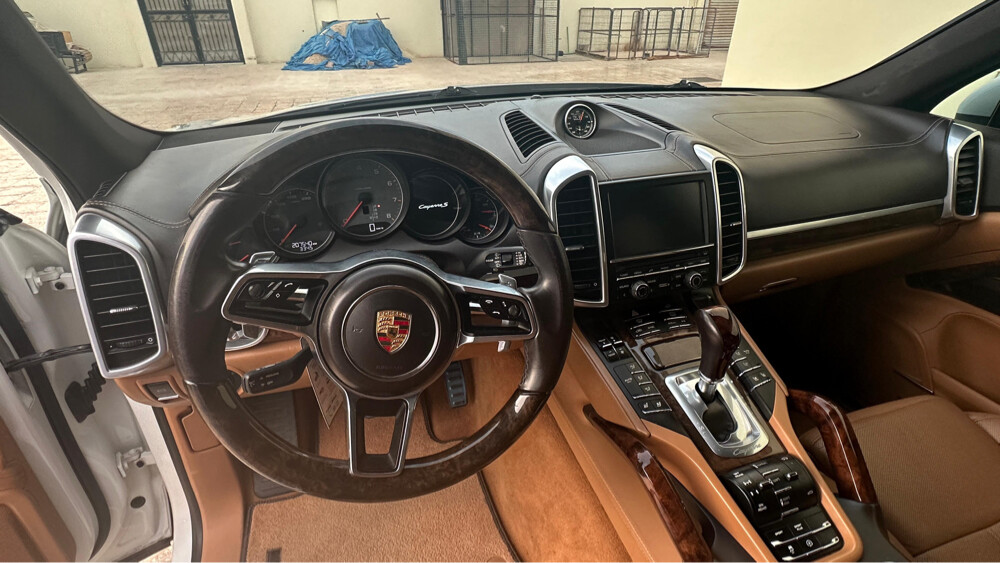 Porsche Cayenne for Sale - 10