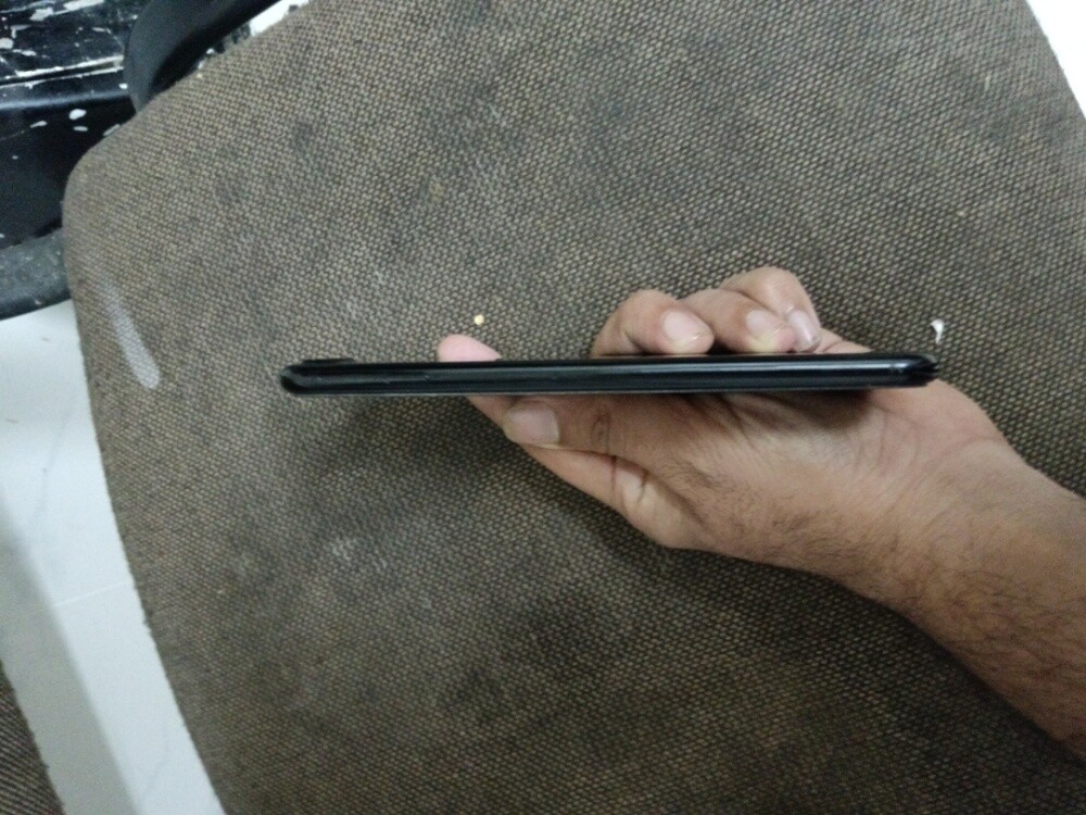 I phone 7+  black - 3