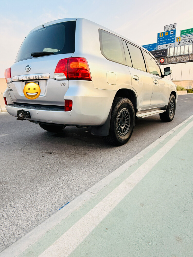 Urgent Sale Land Cruiser 2015 - 4
