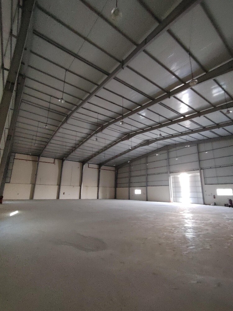 Food Store 2000SQM,Office,12Roms - 3