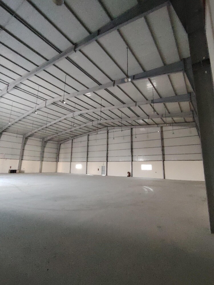Food Store 2000SQM,Office,12Roms - 4