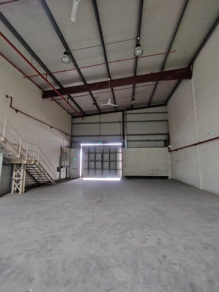 1800sqm,2Big office,1Rom - 15