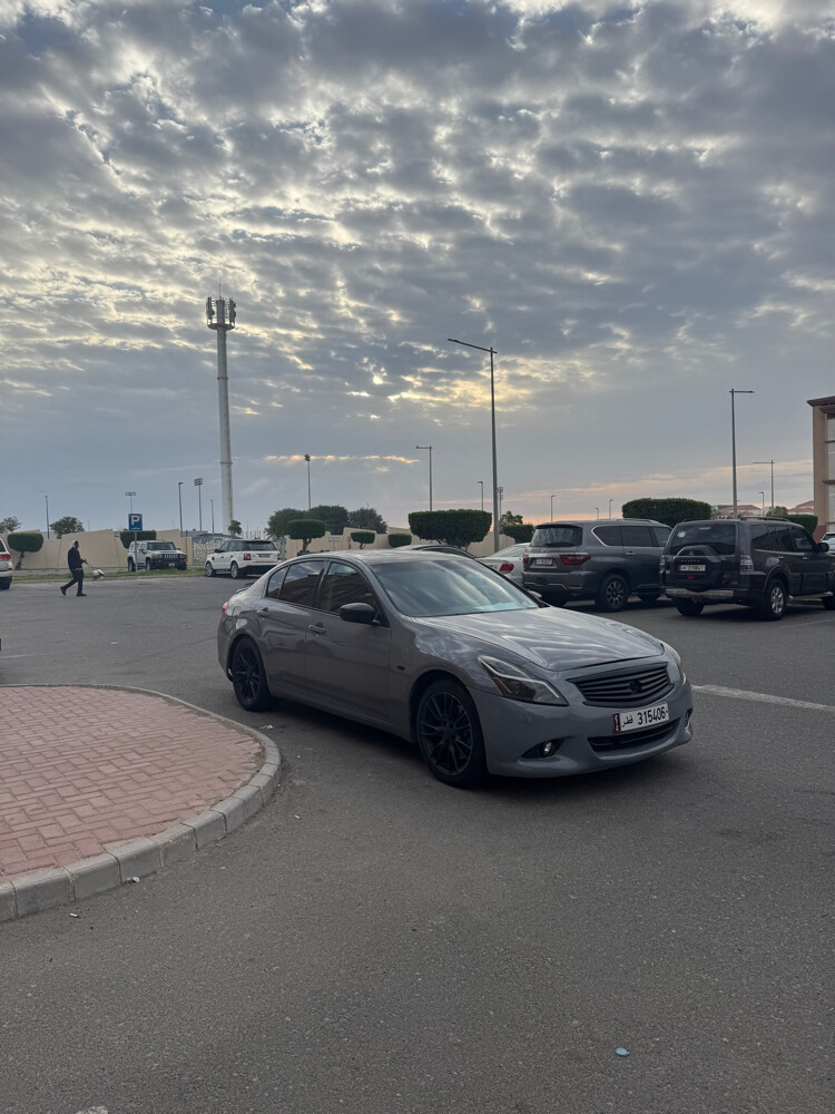 infiniti g37 2011 - 4