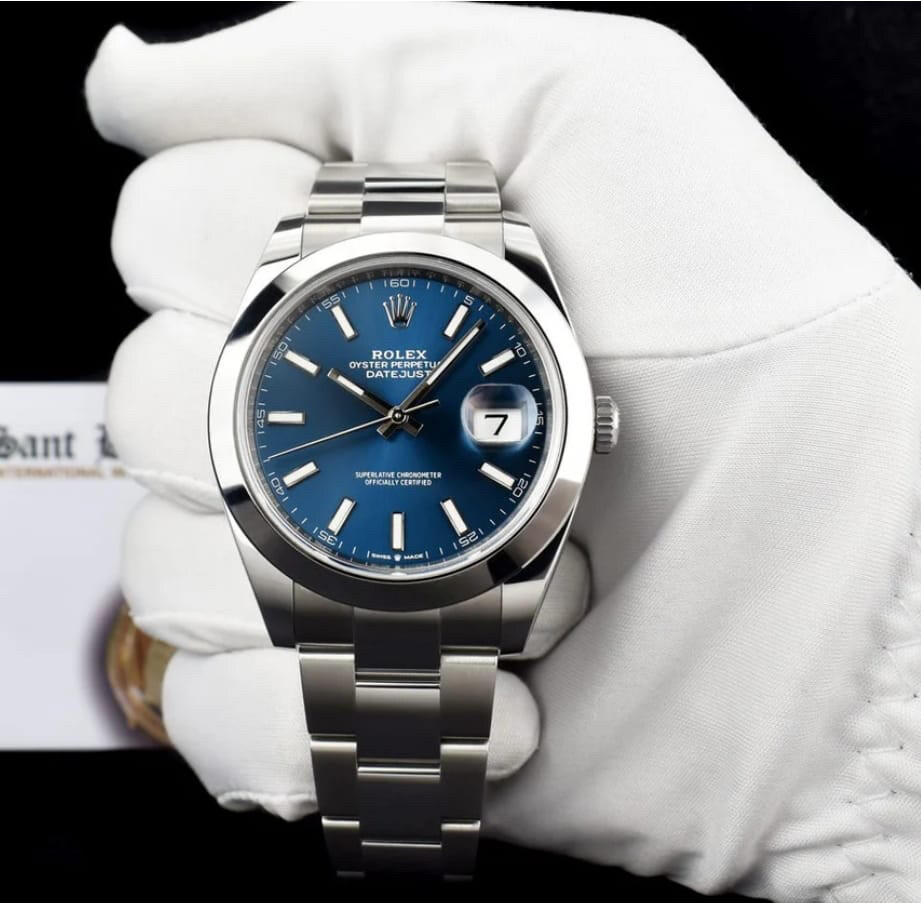 Rolex watches are available  - 16