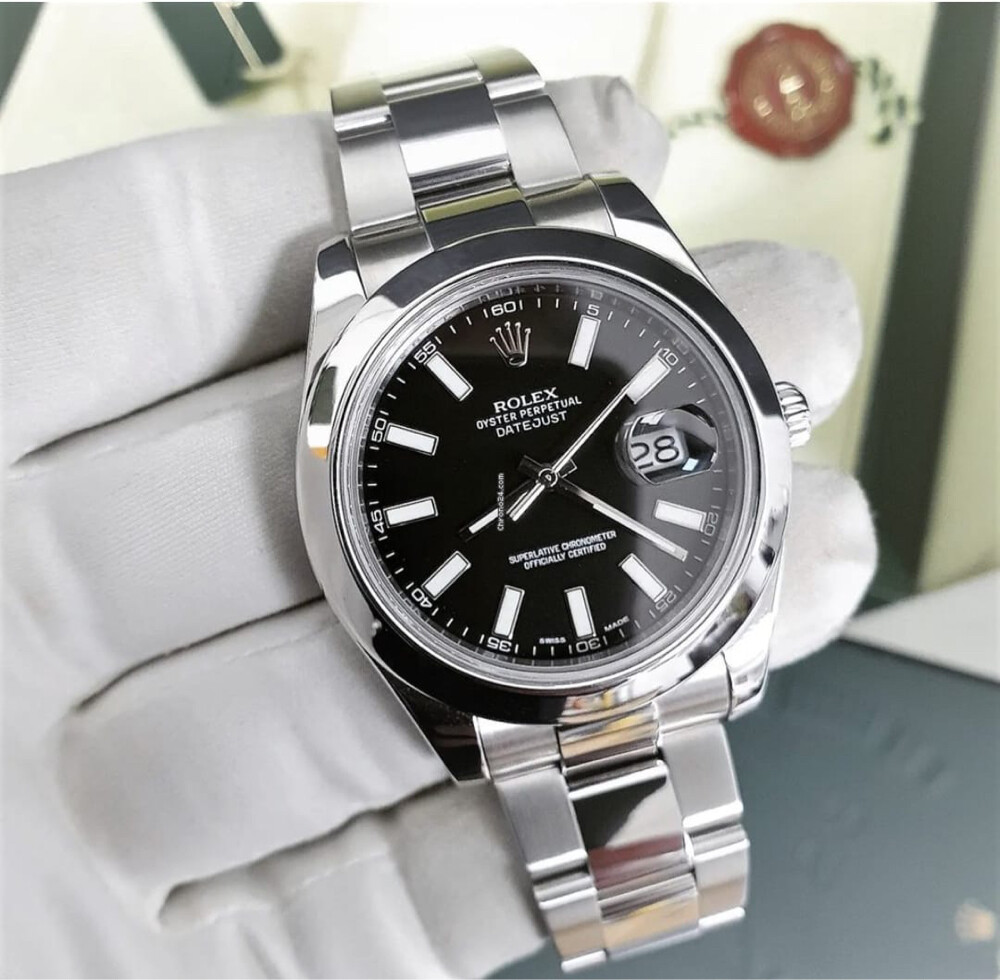 Rolex watches are available  - 10