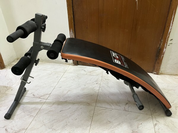 Body Sculpture Sit Up Bench - 1