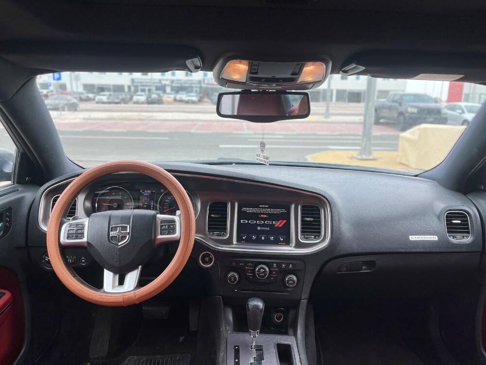 dodge charger RT 2014 — photo 8 for sale in Qatar