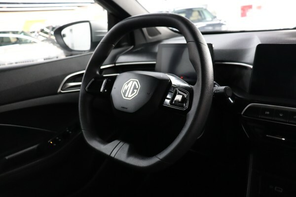 MG 3 2025 - 14