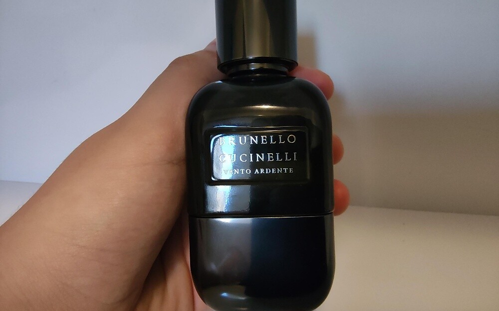 عطر عود مميز من ماركة عالمية - 2