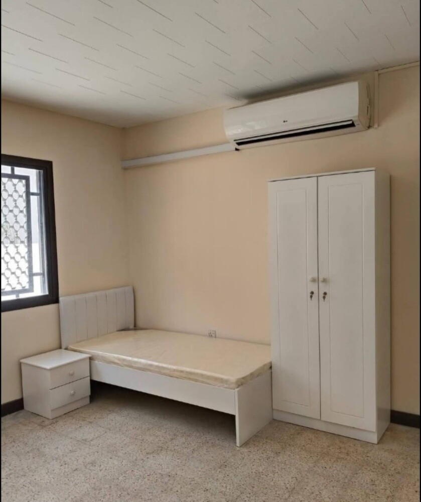 bad mattress cabinet - 3