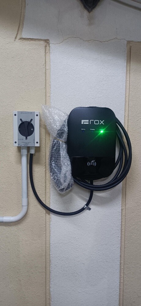 tesla, byd any charger install - 3