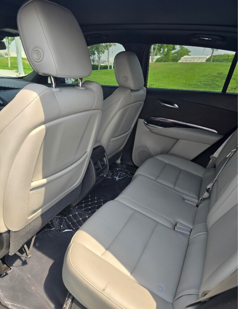 cadillac 2022 XT4 — photo 6 for sale in Qatar