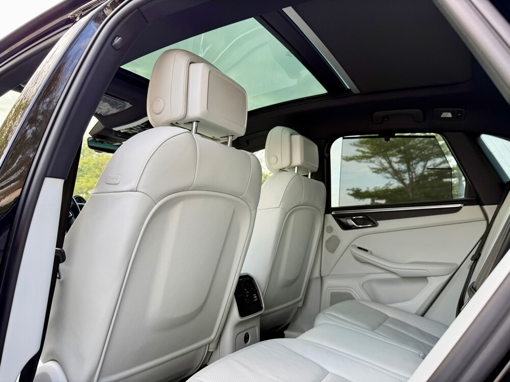 porche Macan 2023 — photo 13 for sale in Qatar