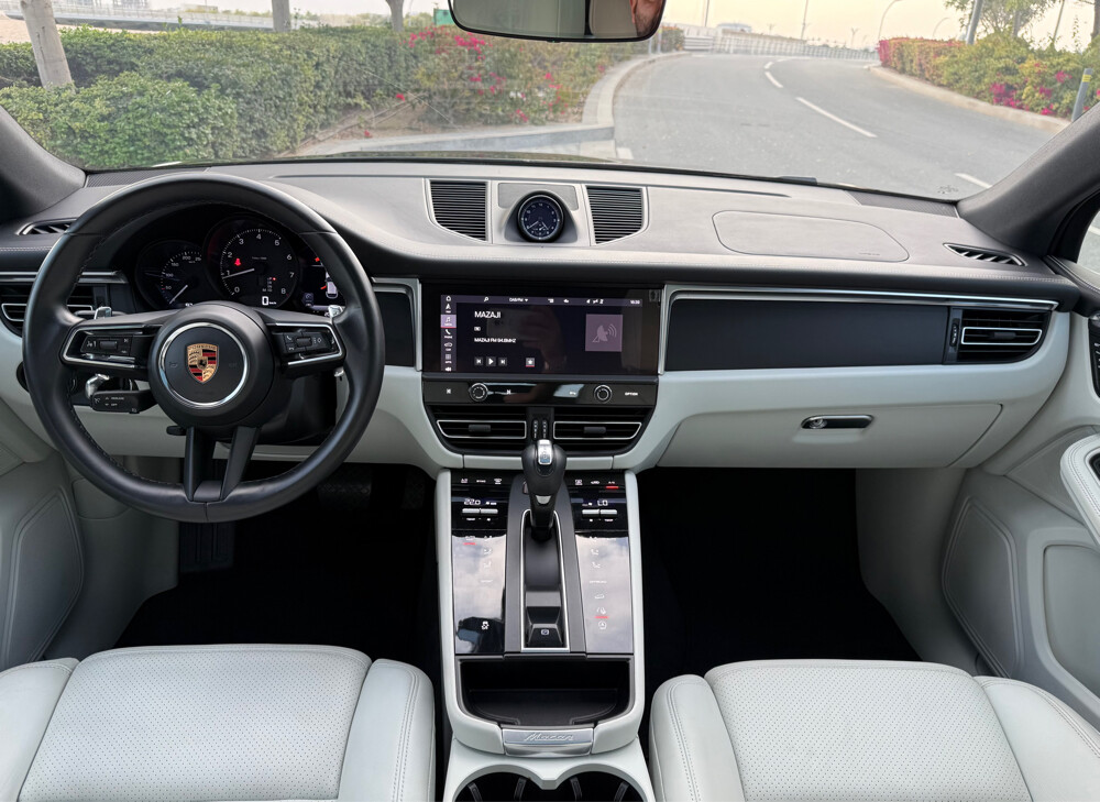 porche Macan 2023 — photo 14 for sale in Qatar