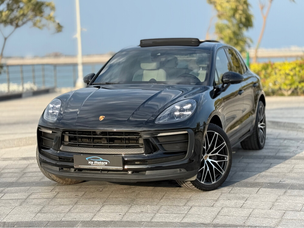 porche Macan 2023 — photo 1 for sale in Qatar