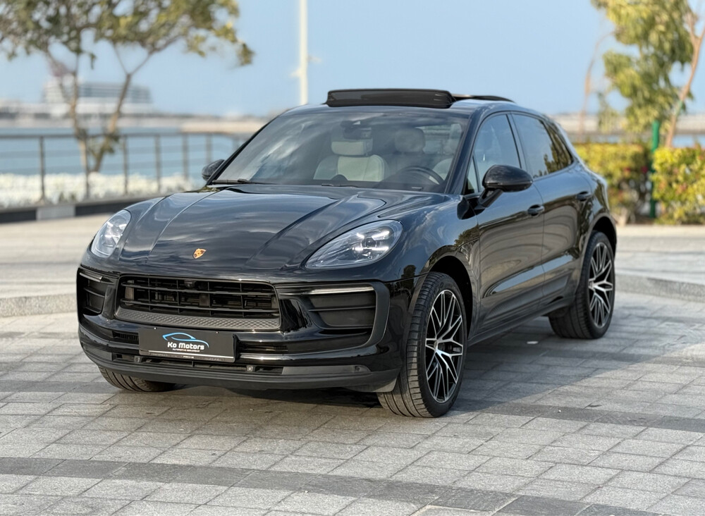 porche Macan 2023 — photo 3 for sale in Qatar
