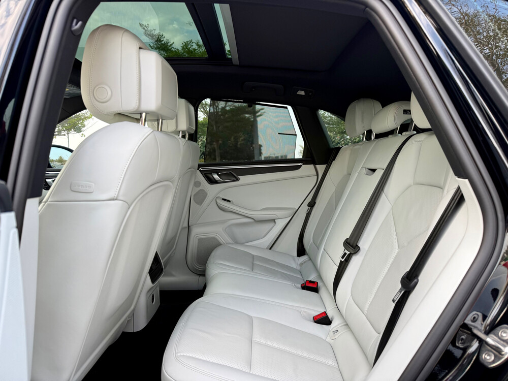 porche Macan 2023 — photo 12 for sale in Qatar