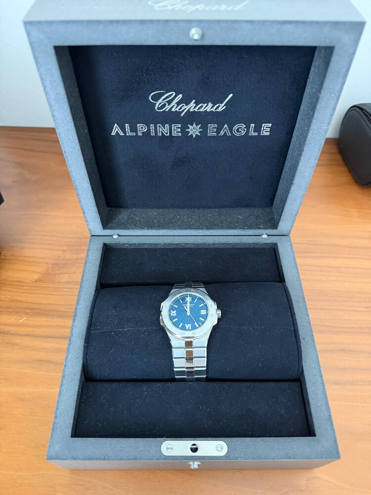 chopard alpine eagle  - 1