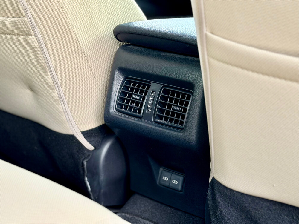 Toyota Camry GLE 2025 — photo 7 for sale in Qatar