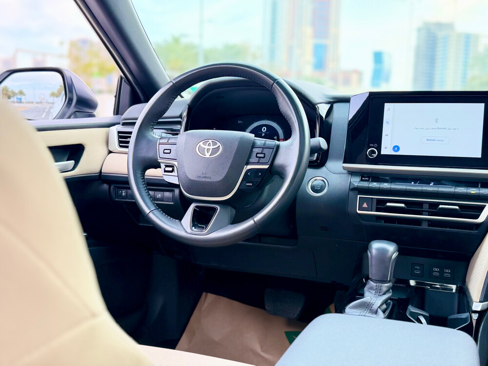 Toyota Camry GLE 2025 — photo 11 for sale in Qatar