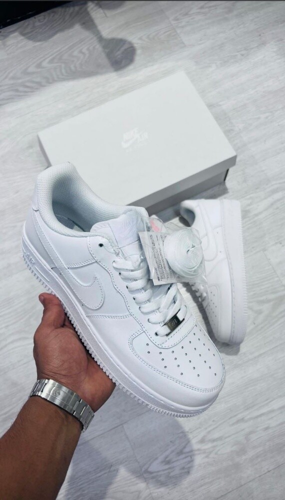 Nike shoes - 1