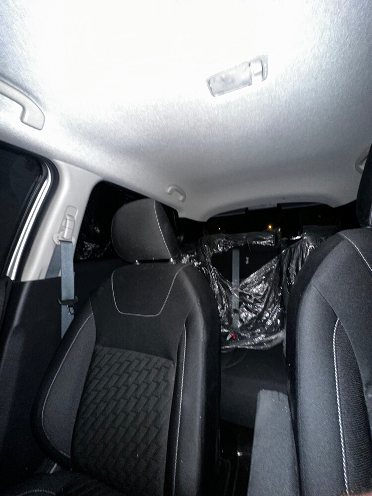 Nissan kicks 2022 20000km — photo 4 for sale in Qatar