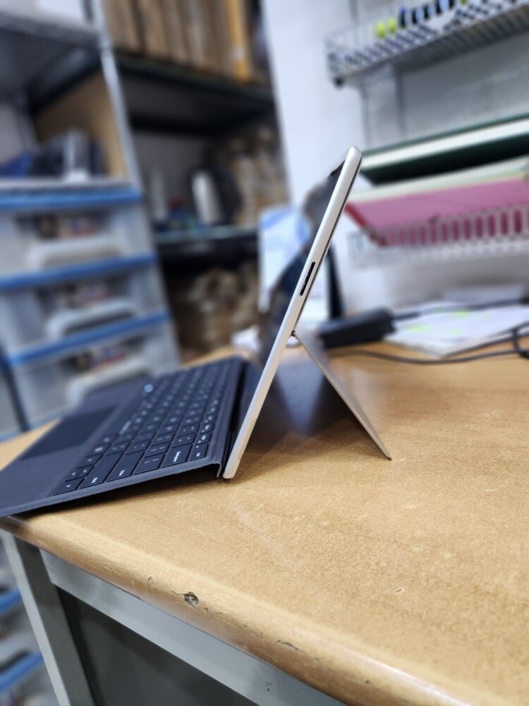 Microsoft Surface Pro 9 For Sale - 3