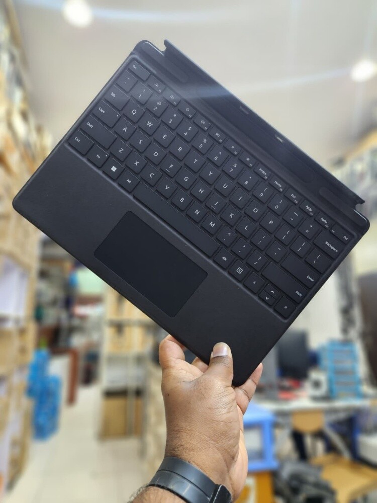 Microsoft Surface Pro 9 For Sale - 7