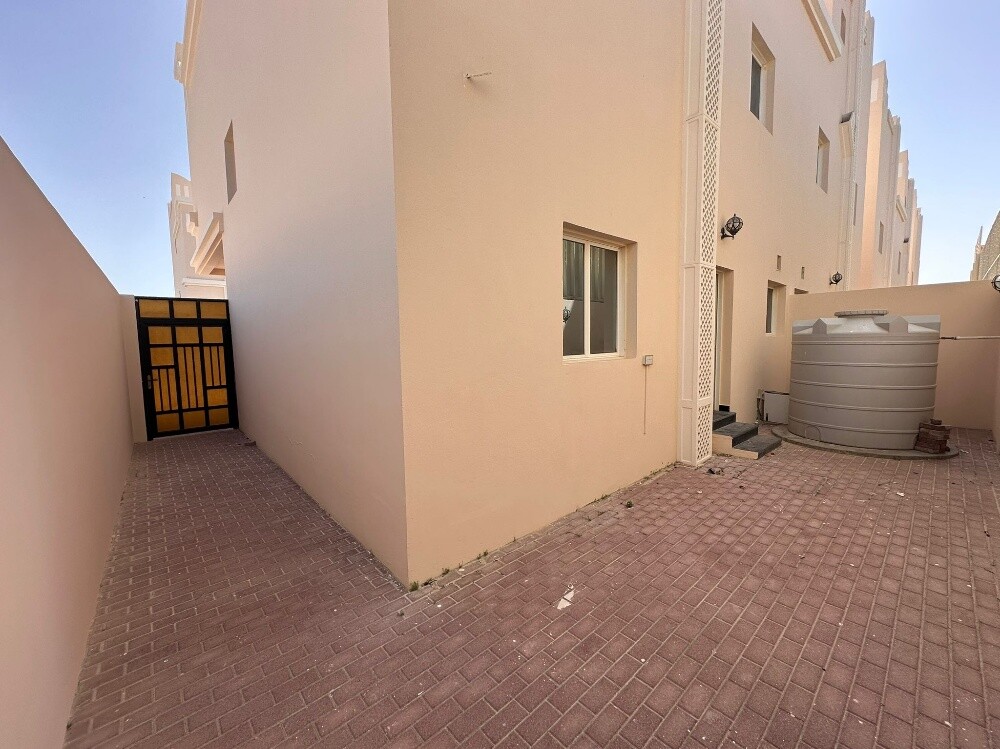 Villa 6bhk Unf / Umm Salal Ali - 10