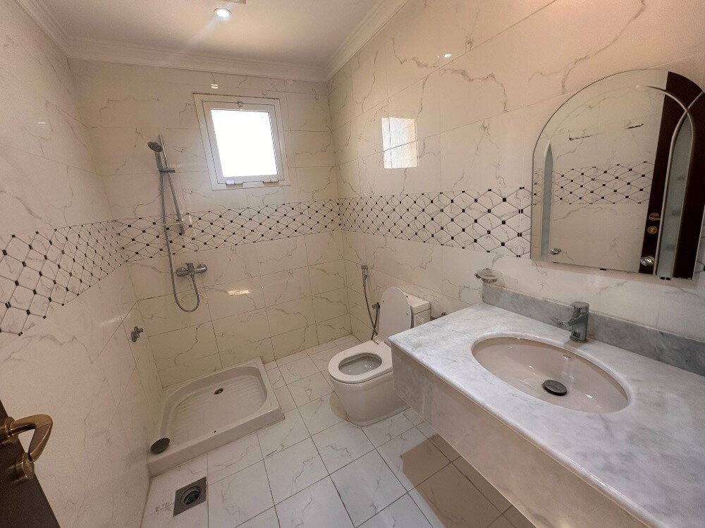 Villa 6bhk Unf / Umm Salal Ali - 17