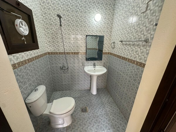 Small Studio in clean Area - 6