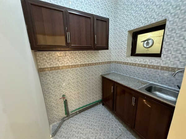 Small Studio in clean Area - 4